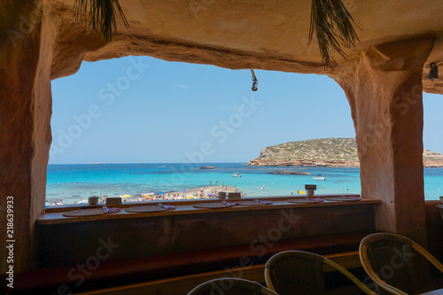Obraz na płótnie Cala conta ibiza w salonie