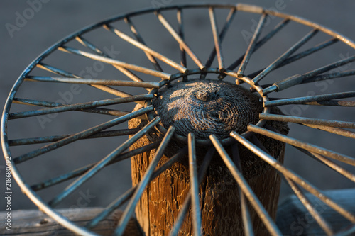 Round Spoke Full Frame