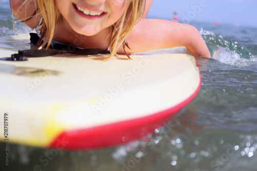 girl bodyboarding