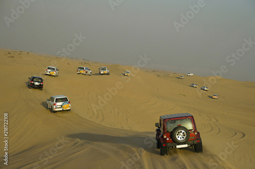 Desert Safari on jeep, Dune bashing in Dubai