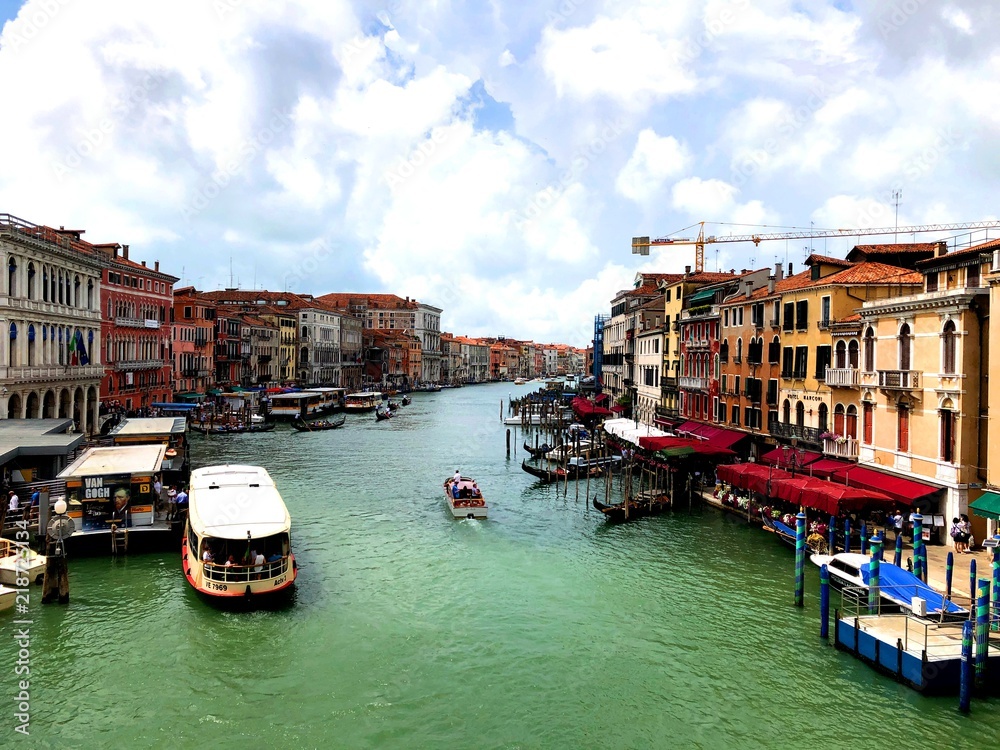 ベネチア　リアルト橋からの風景