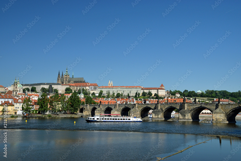 Obraz premium Prague river view