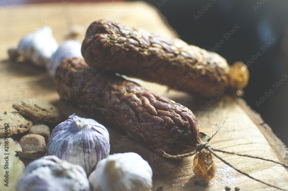 Fototapeta premium wędliny tradycyjne, traditonal meat, wędzenie, smoked