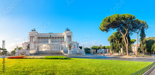 Canvas Print Panoramic of the Monument of Victor Emmanuel II at Venezia Squara at sunrise