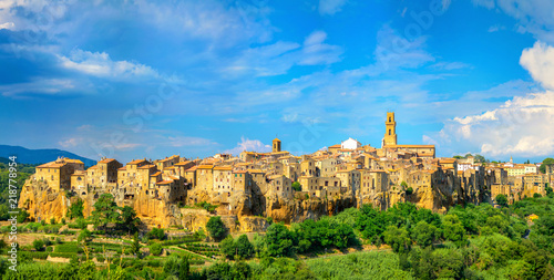 Obraz na płótnie Panorama of a beautiful old medieval city at sunset, Tuscany, Italy. Europe w salonie