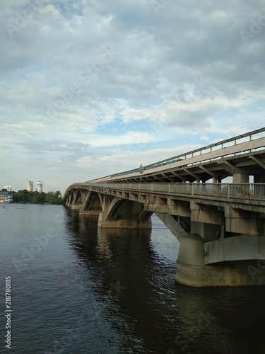 Metro bridge