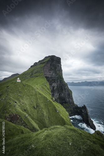 Il faro di Kallur, isole Faroe