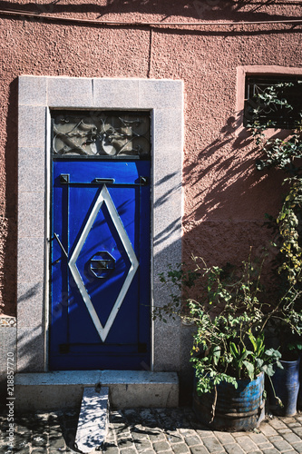 Obraz na płótnie Blaue Tür in Marrakesch w salonie