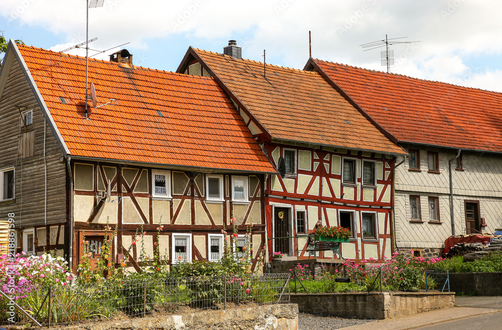 Wohnhäuser Gross Felda Vogelsberg