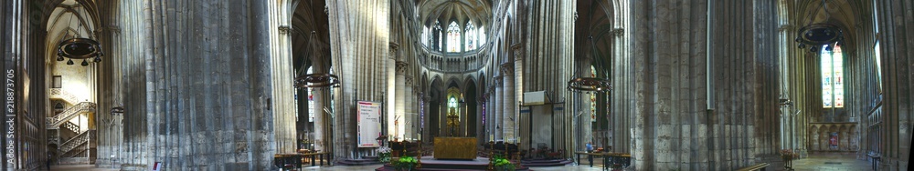 panoramique intérieur de la cathédrale Notre-Dame de Rouen