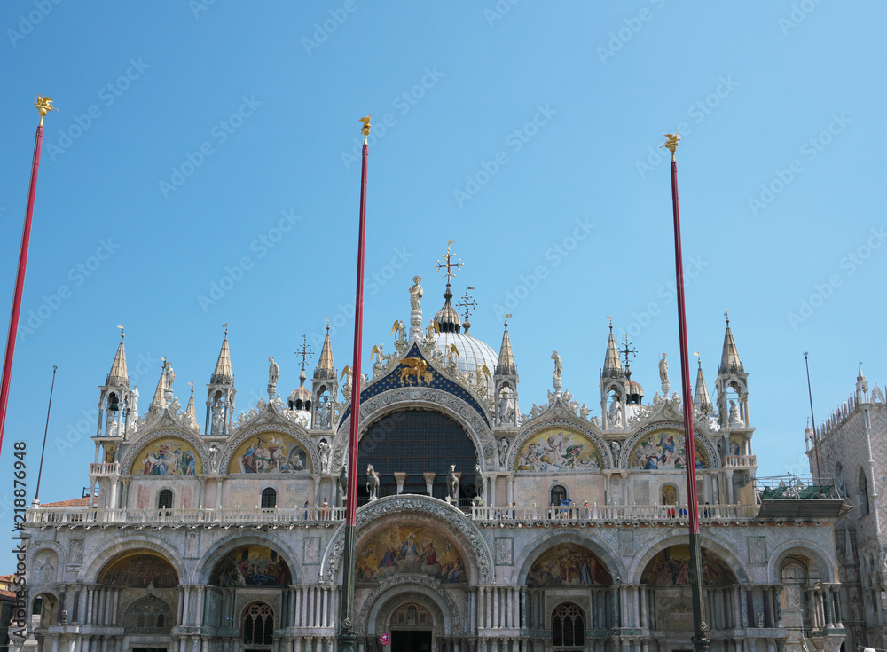 Fototapeta premium Venice,Italy-July 25, 2018: Basilica di San Marco or The Patriarchal Cathedral Basilica of Saint Mark, Venice