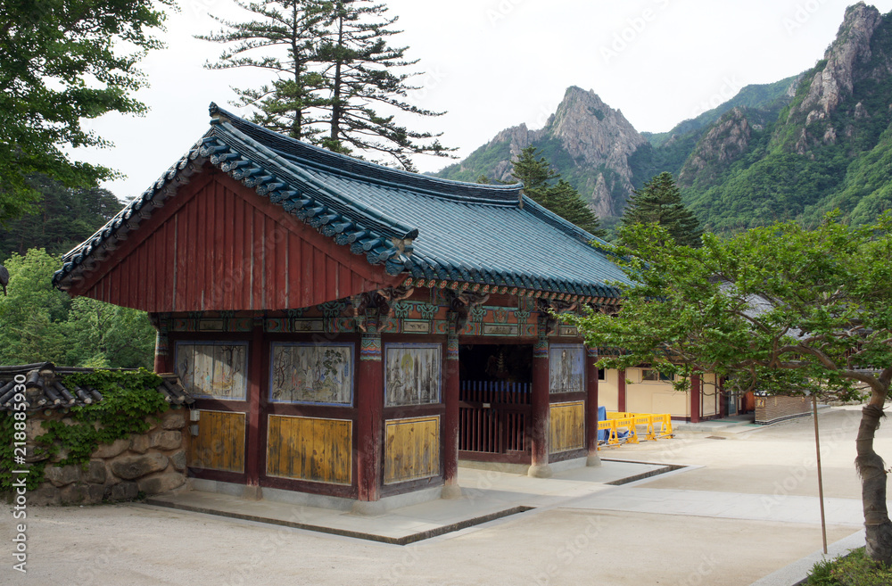 Shinheungsa Buddhist Temple