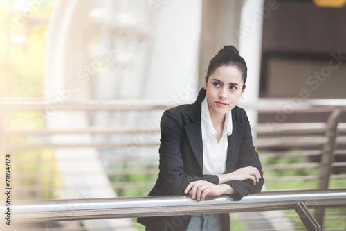 Portrait young business woman