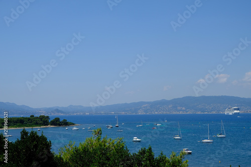the islands of lerins: spectacular islands with Caribbean sea just a stone's throw from cannes