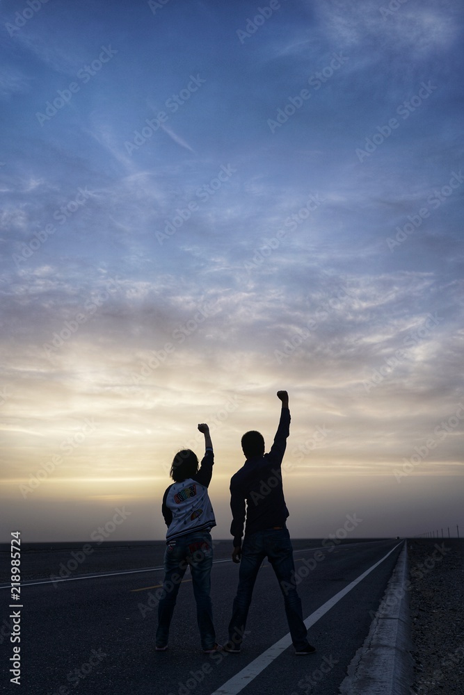 Fototapeta premium Victory on the Road