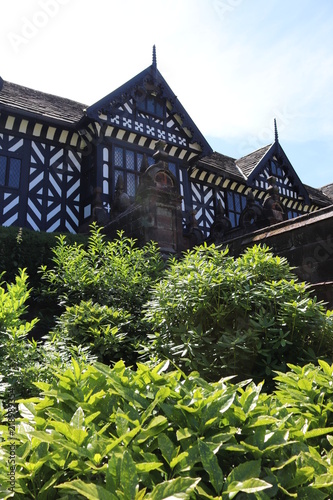 Elizabethan house