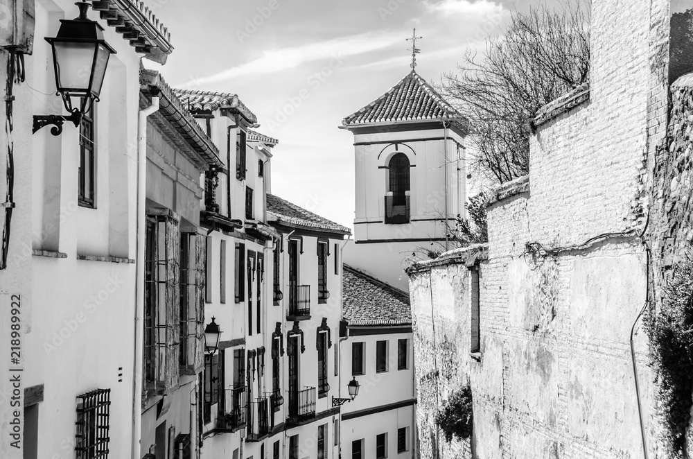 Black and white image of a church in Granada, Spain