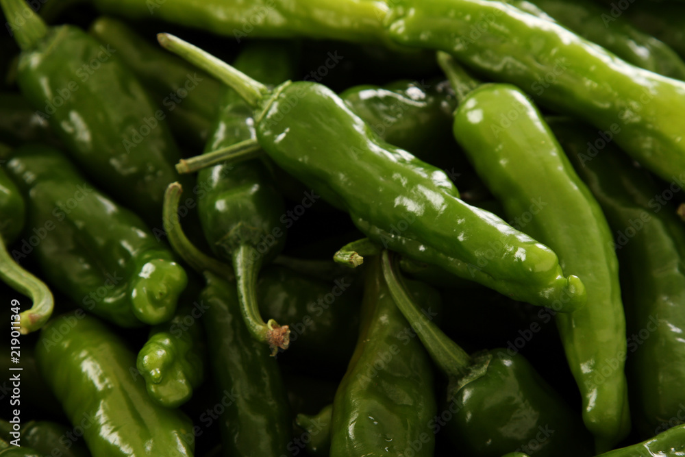fresh green chillies fresh green chillies