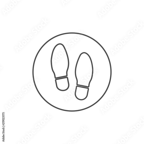 Shoe print icon. Vector illustration, flat design.