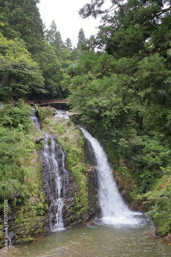 銀山温泉 白銀の滝