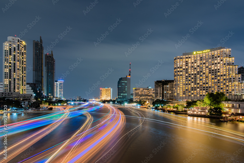 Fototapeta premium View from Chao phraya river (Bangkok)