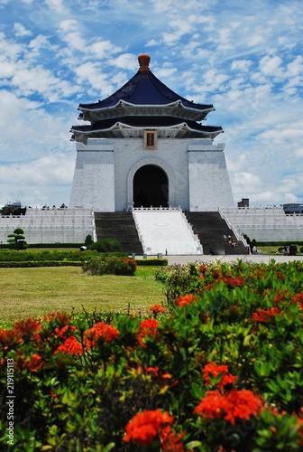 Taiwan / Chiang Kai-shek Memorial Hall © sada