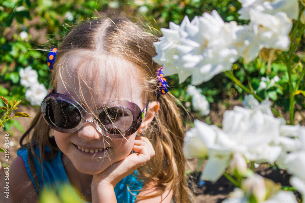 girl in flowers