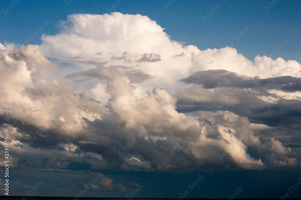 Ominous clouds form over Lake Huron Ominous clouds form over Lake Huron