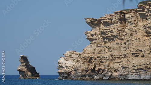 Felsen vor Triopetra photo