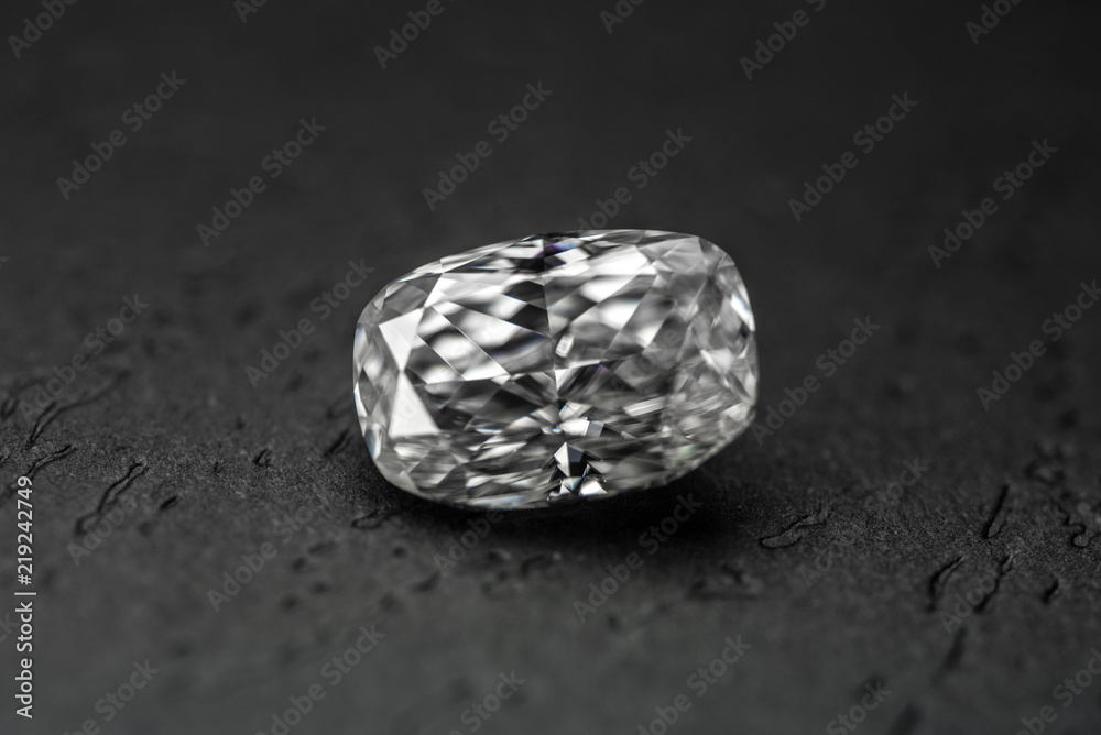 Diamond Cushion Crushed Ice Diamond Cushion Crushed Ice