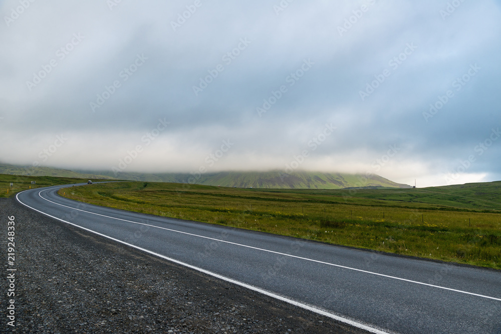 Fototapeta premium Icelandic road trip
