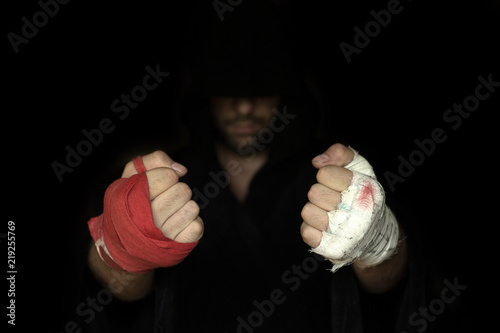 Professional taping and dabbler taping. Boxers fists comparison