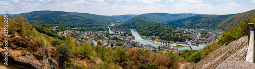 La vallée de la Meuse à Monthermé, Ardennes, Grand Est, France photo