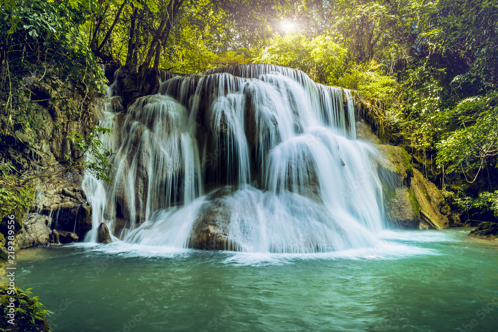 Fototapeta premium Huai Mae Kamin waterfall Srinakarin Dam in Kanchanaburi, Thailand.