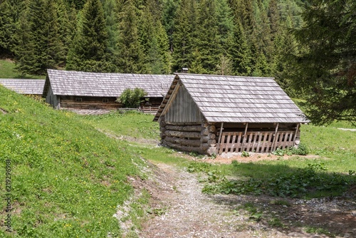 Almh  tten im Naturpark Riedingtal Zederhaus    sterreich