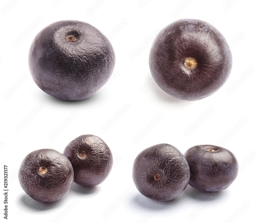 Obraz premium Set with acai berries on white background. Organic superfood