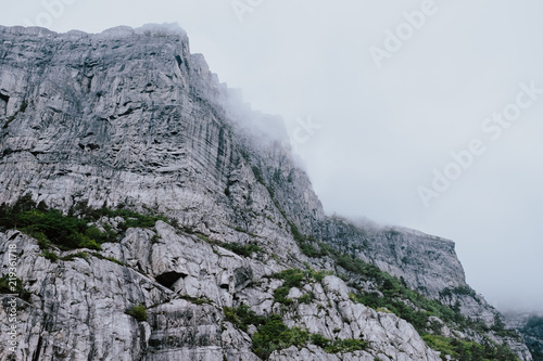 Niebla en las cumbres
