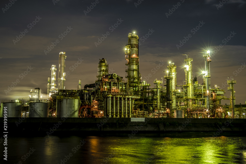 Fototapeta premium 工場夜景