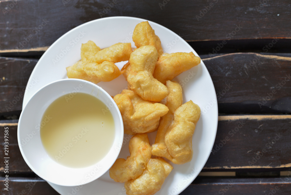 Deep-fried dough stick with milk Deep-fried dough stick with milk
