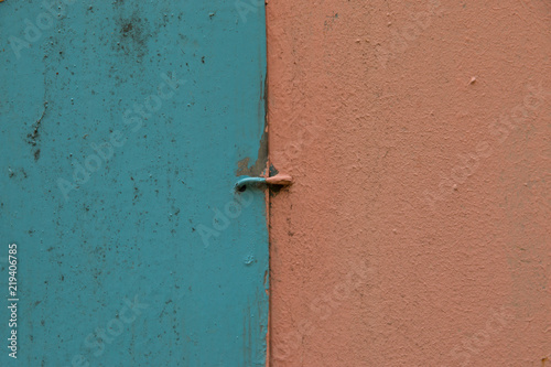 Bild auf Leinwand Two Different Color Metal Sheets In Contrast