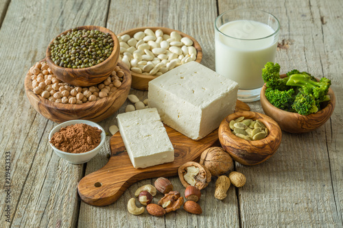 Valokuva Selection vegan protein sources on wood background