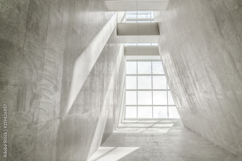 Obraz premium White ceiling, modern construction