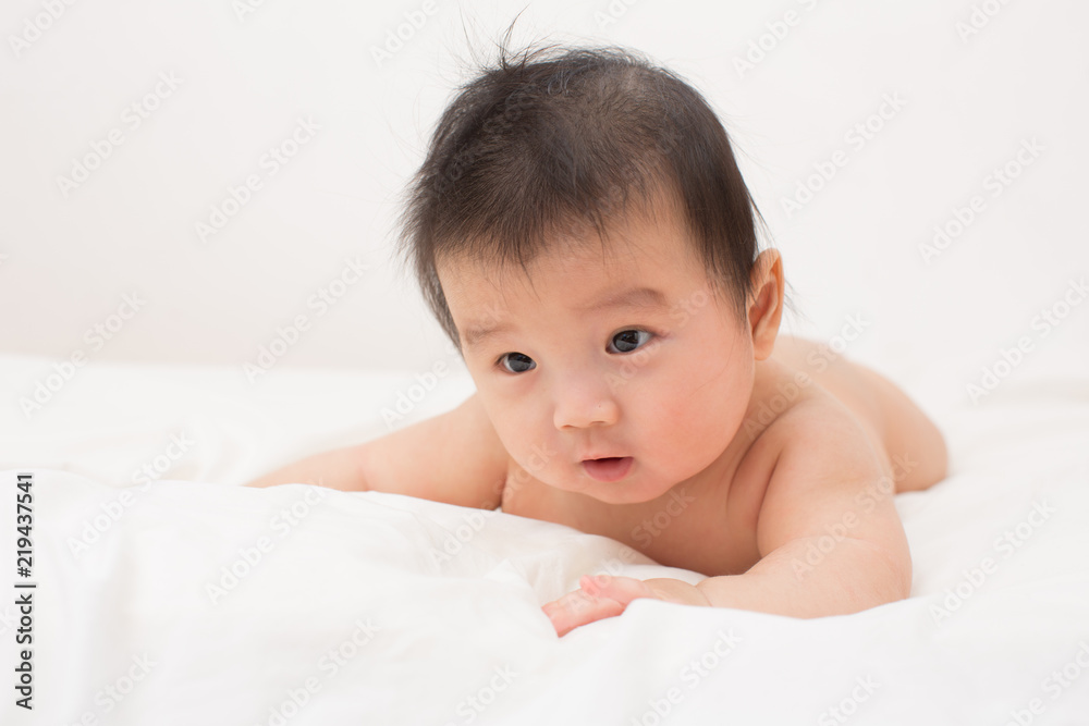 赤ちゃん 赤ちゃん