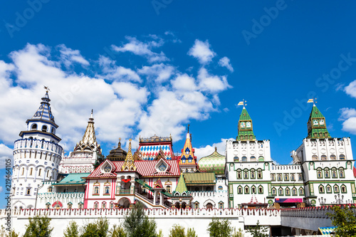 Fototapeta Naklejka Na Ścianę i Meble -  view of Izmaylovskiy Kremlin in Moscow city