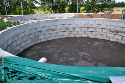 Concrete compost for manure on a farm