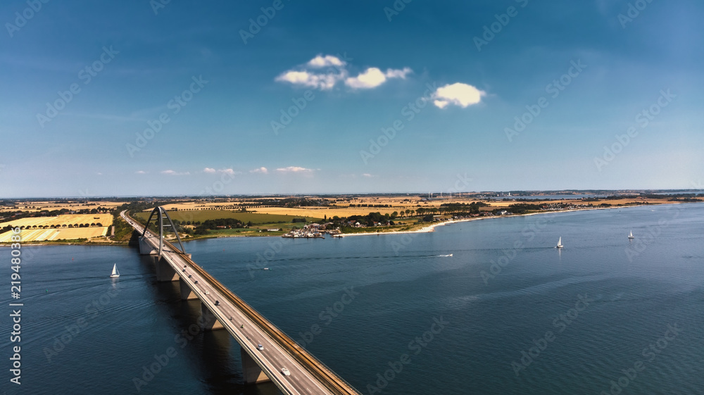 Obraz premium Fehmarn Brücke