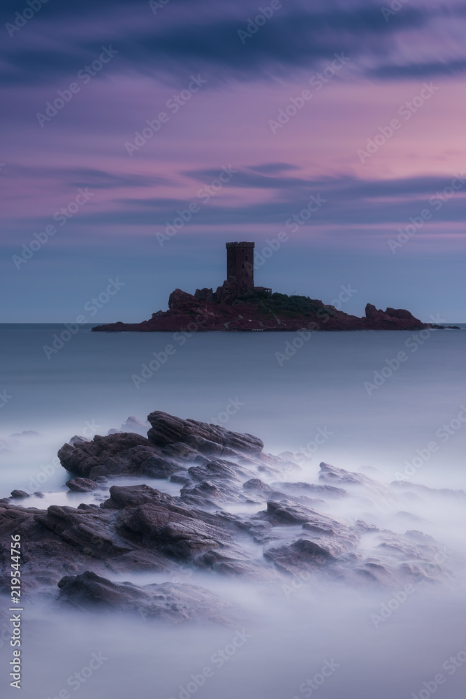 blue hour around the ile d'or ( le dramont )