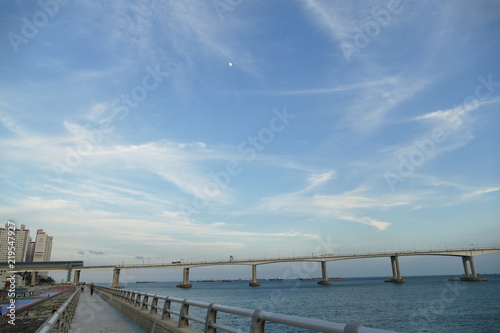 white cloud in harbor