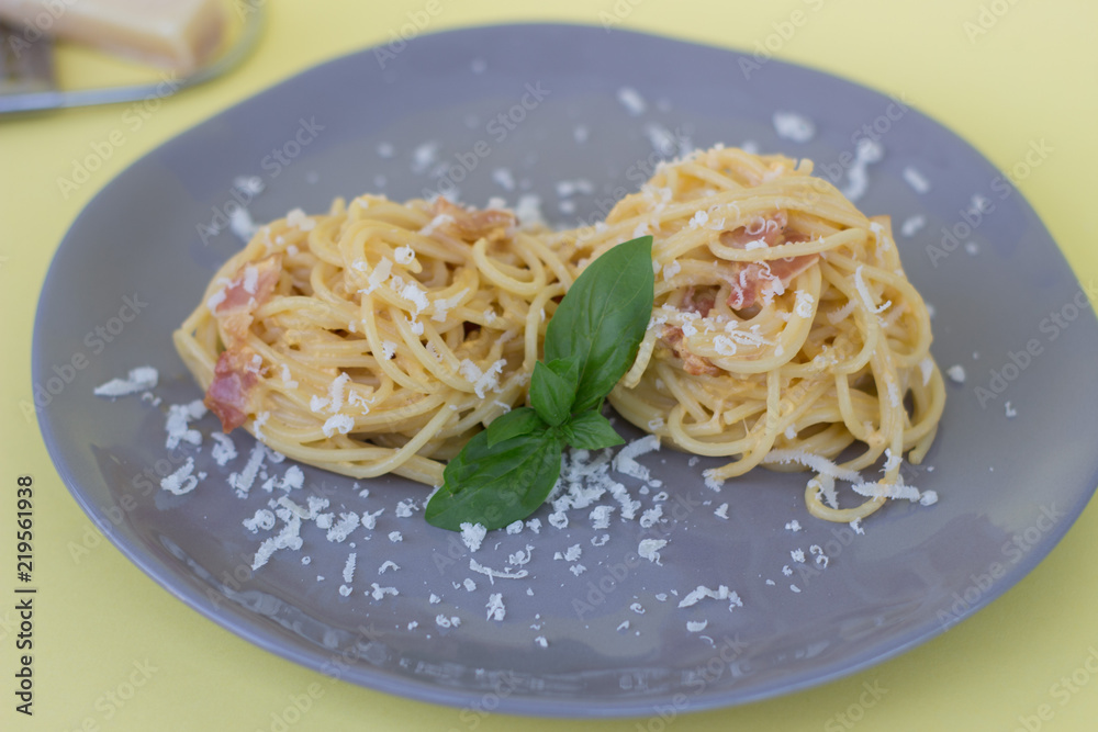 Pasta carbonara