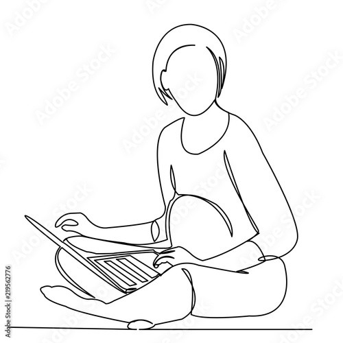 a pregnant woman working in a laptop